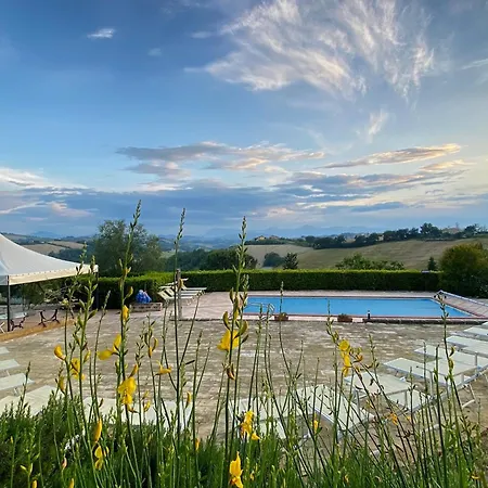 Vakantieboerderij Il Melograno Country Grottazzolina