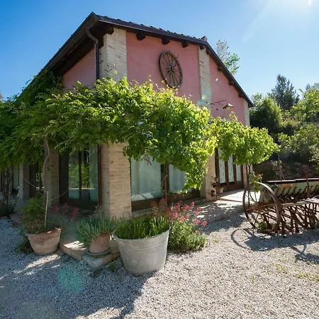 Vakantieboerderij Il Melograno Country Grottazzolina