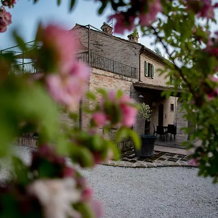 Vakantieboerderij Il Melograno Country Grottazzolina